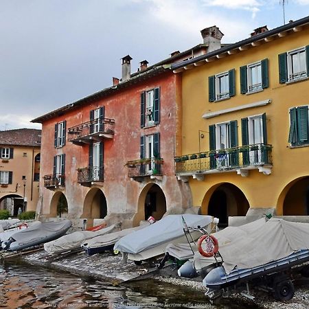 Portatorre Suite, A Charming Apartment In The Heart Of Como, Free Private Parking, Air Conditioning & More! Екстер'єр фото