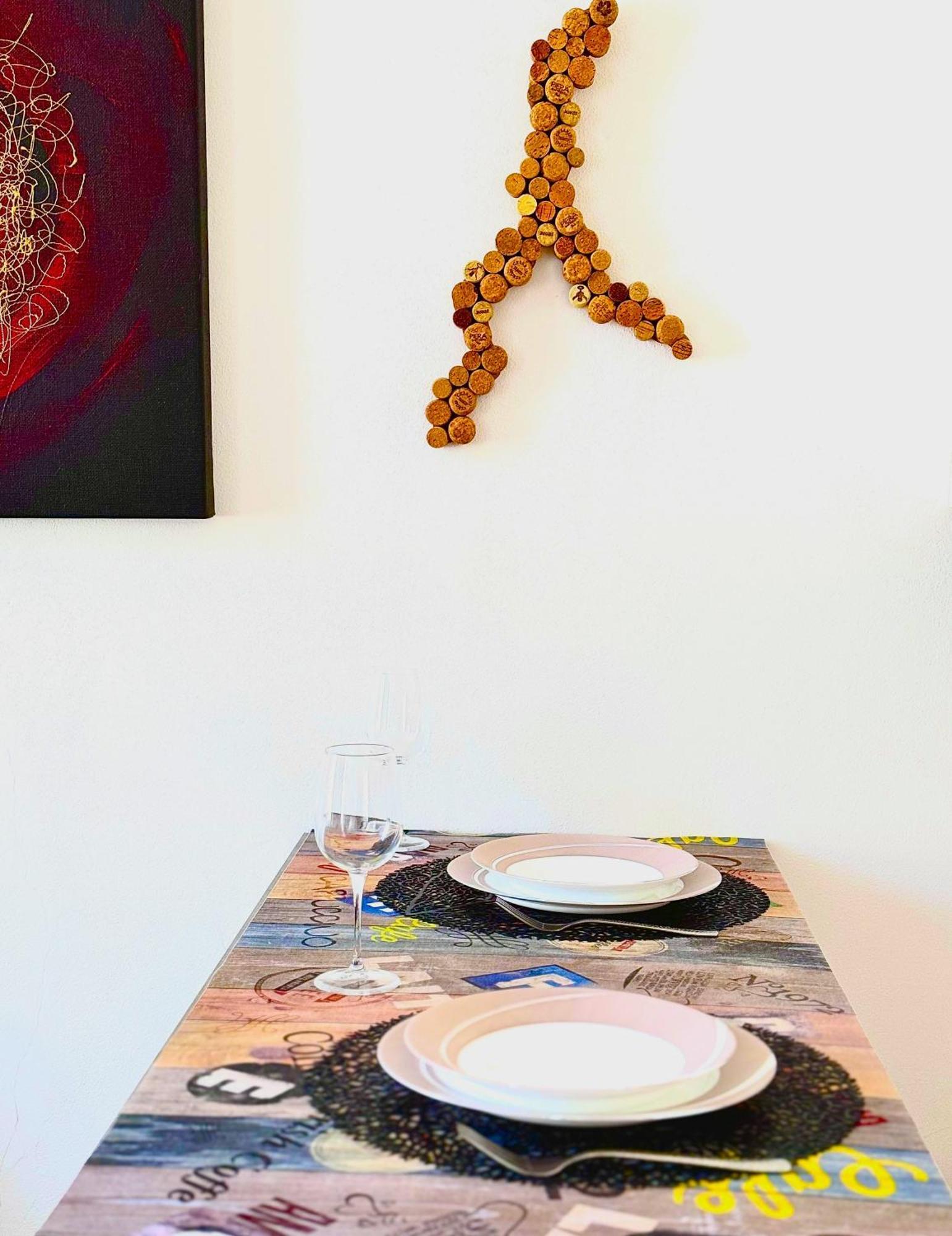 Portatorre Suite, A Charming Apartment In The Heart Of Como, Free Private Parking, Air Conditioning & More! Екстер'єр фото