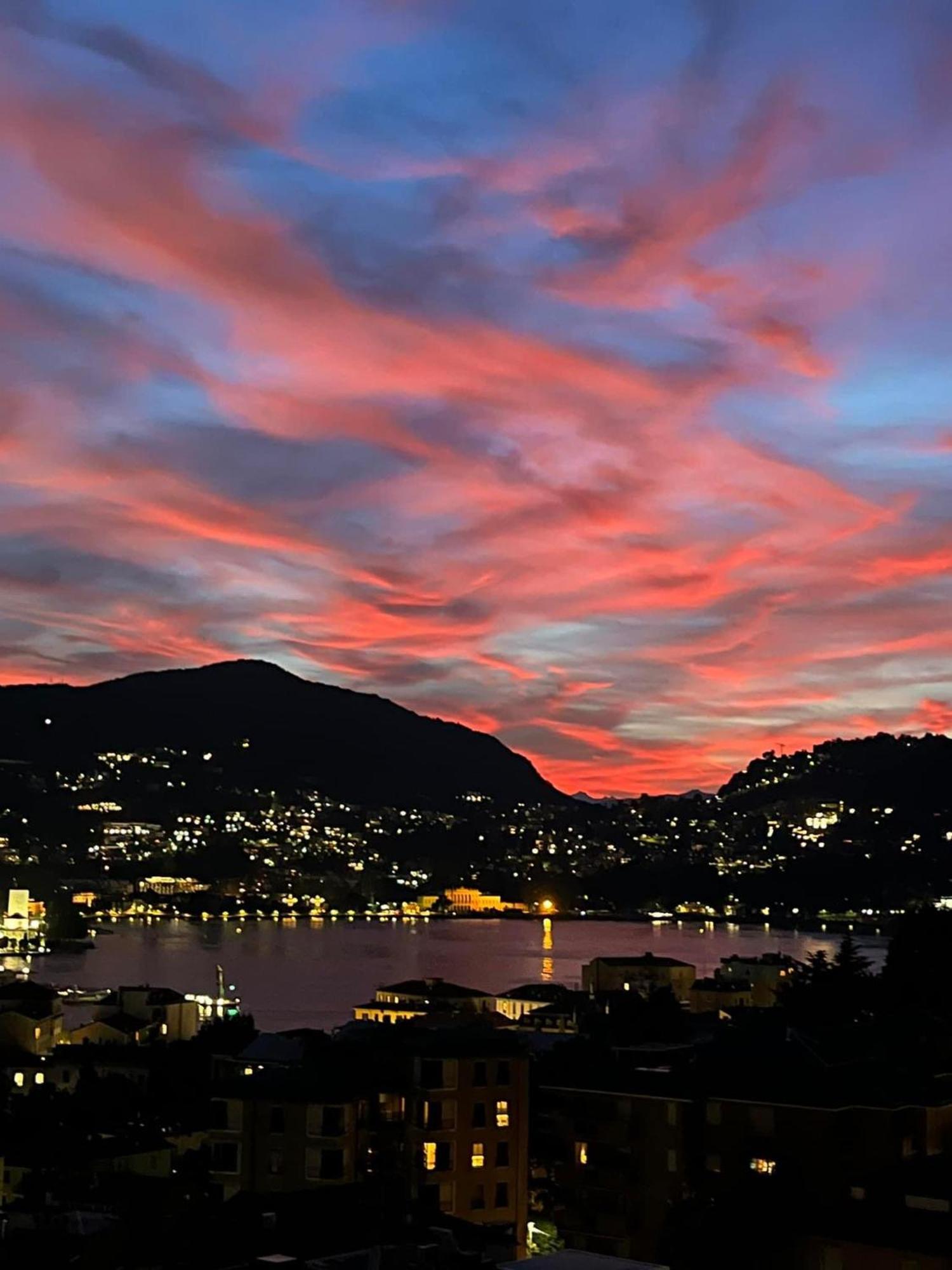 Portatorre Suite, A Charming Apartment In The Heart Of Como, Free Private Parking, Air Conditioning & More! Екстер'єр фото