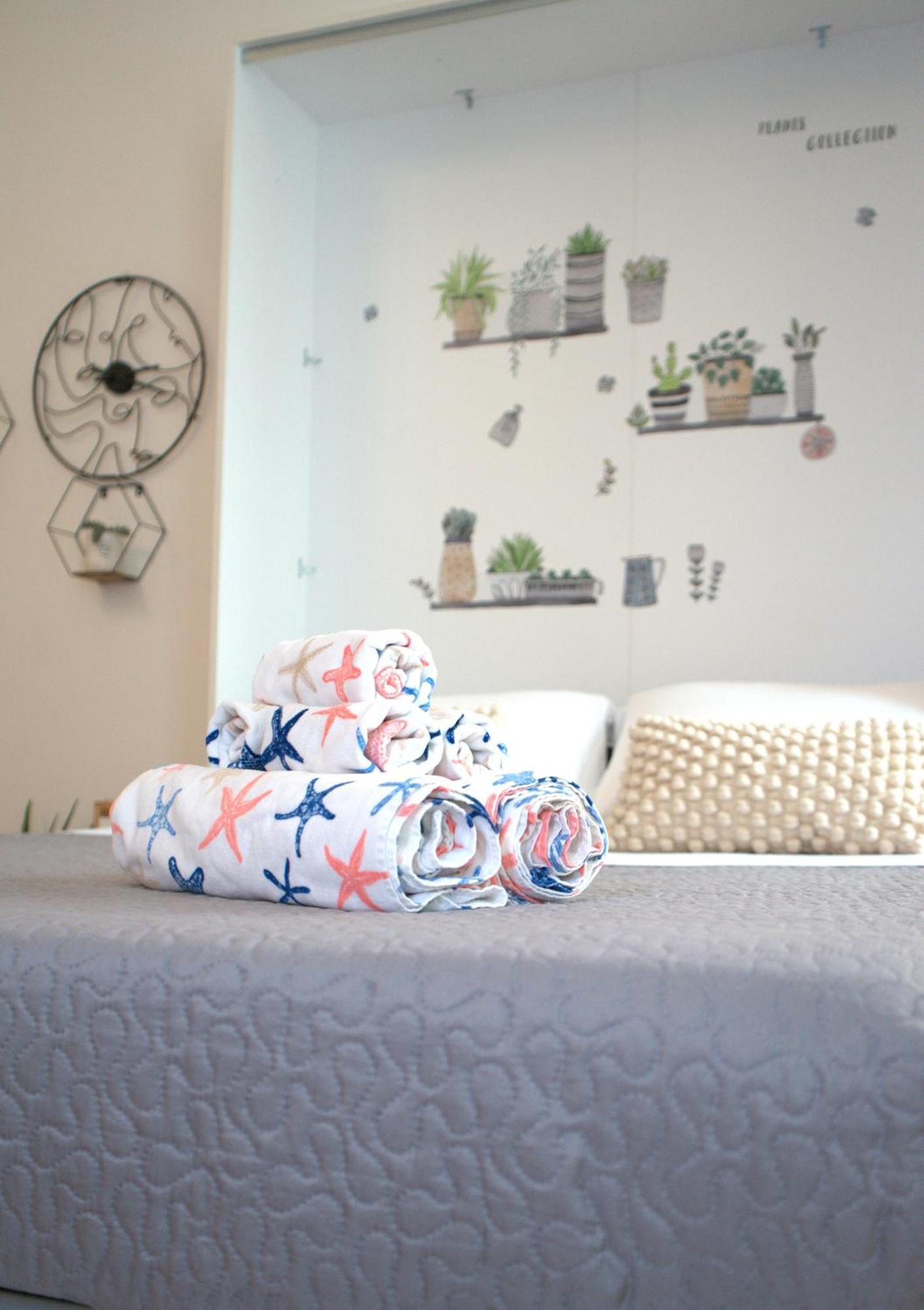 Portatorre Suite, A Charming Apartment In The Heart Of Como, Free Private Parking, Air Conditioning & More! Екстер'єр фото
